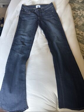 PAIGE Dark Blue Boot Cut Jeans Sz 27